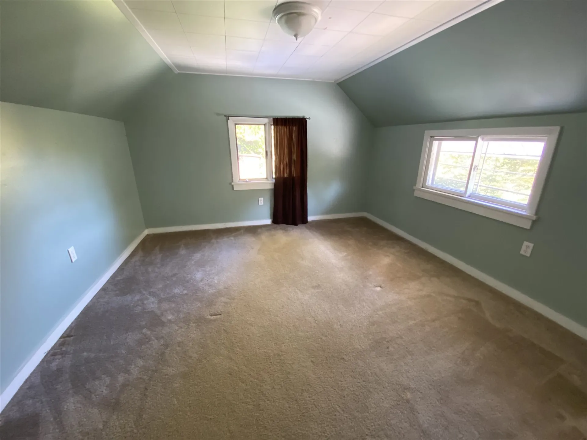1880 South Road Woodstock VT 05091