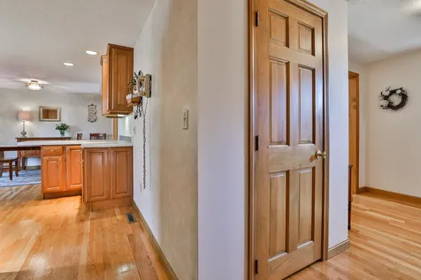 19 Macdonald Drive Nashua NH 03062