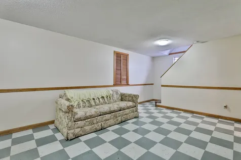 19 Macdonald Drive Nashua NH 03062