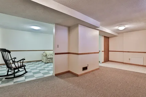 19 Macdonald Drive Nashua NH 03062