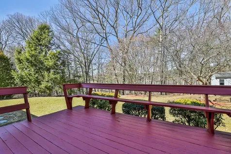 19 Macdonald Drive Nashua NH 03062