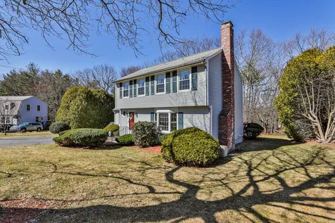 19 Macdonald Drive Nashua NH 03062
