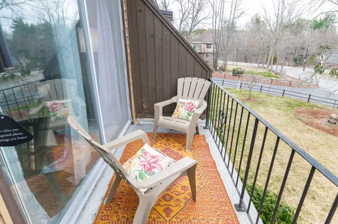 17 Silvestri Circle Derry NH 03038