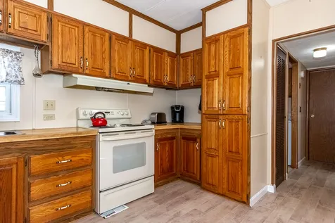 6 N Elderberry Lane Rochester NH 03867