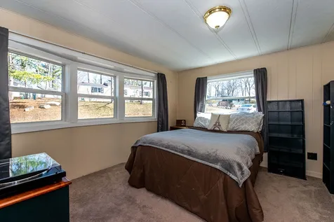 6 N Elderberry Lane Rochester NH 03867