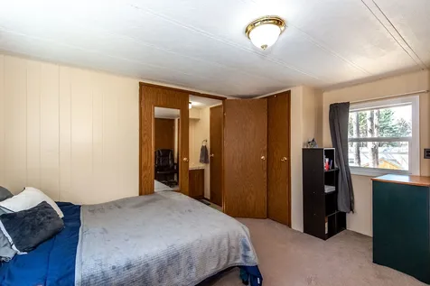 6 N Elderberry Lane Rochester NH 03867