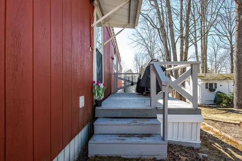6 N Elderberry Lane Rochester NH 03867
