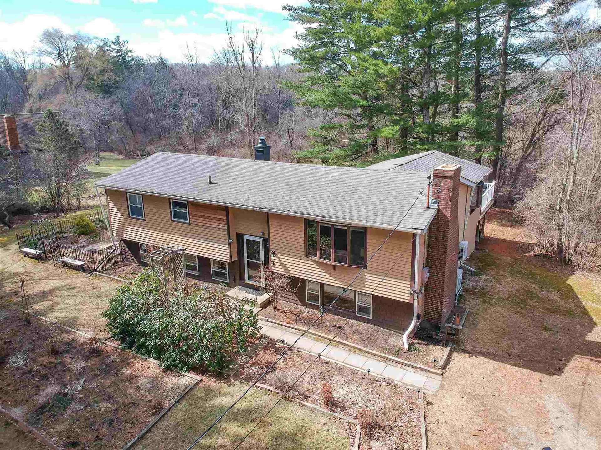 25 College Road Stratham NH 03885