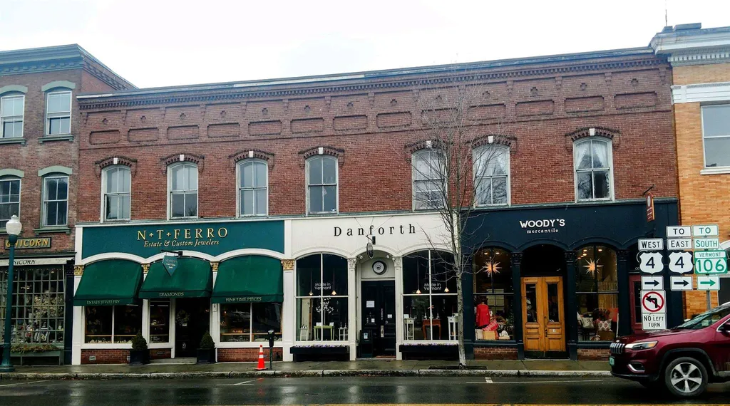 5 Central Street Woodstock VT 05091