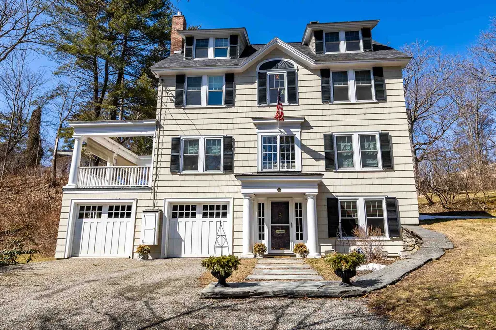 11 Currier Place Hanover NH 03755
