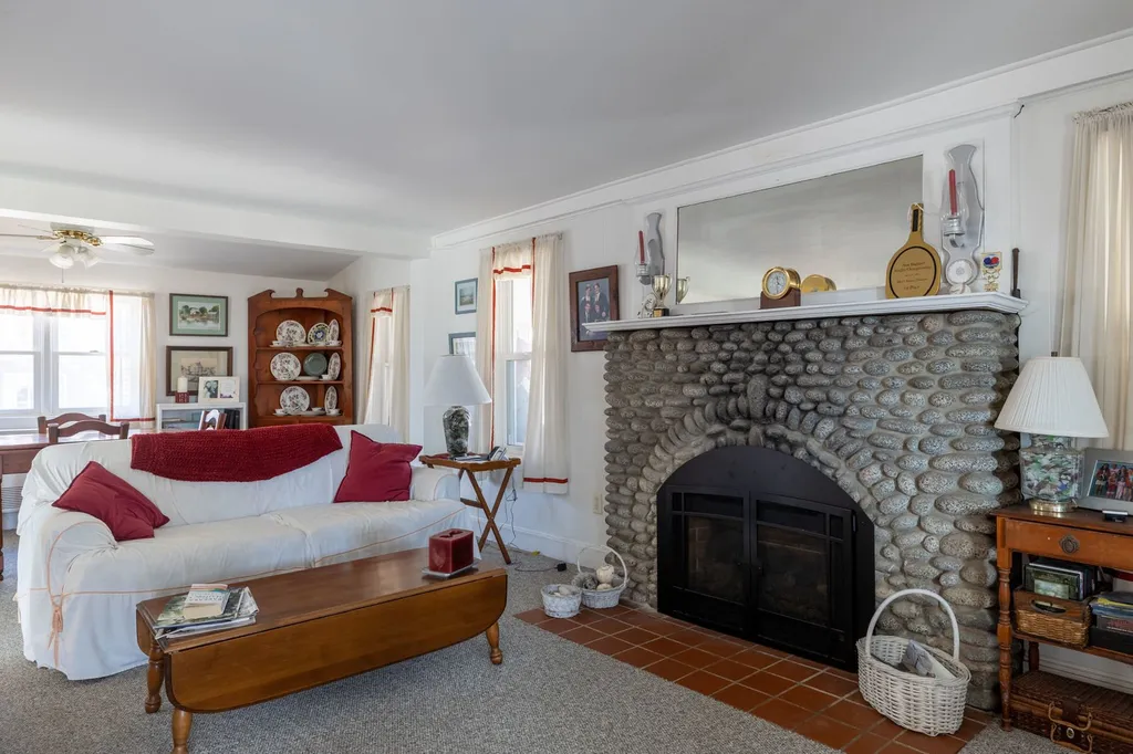 1252 Ocean Boulevard Rye NH 03870