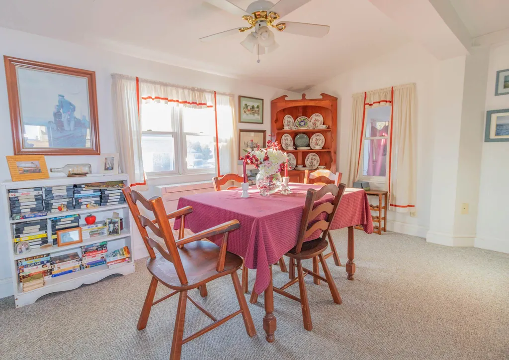 1252 Ocean Boulevard Rye NH 03870