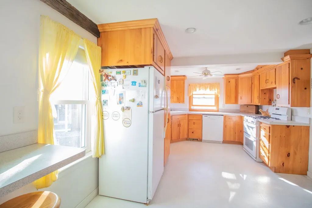 1252 Ocean Boulevard Rye NH 03870