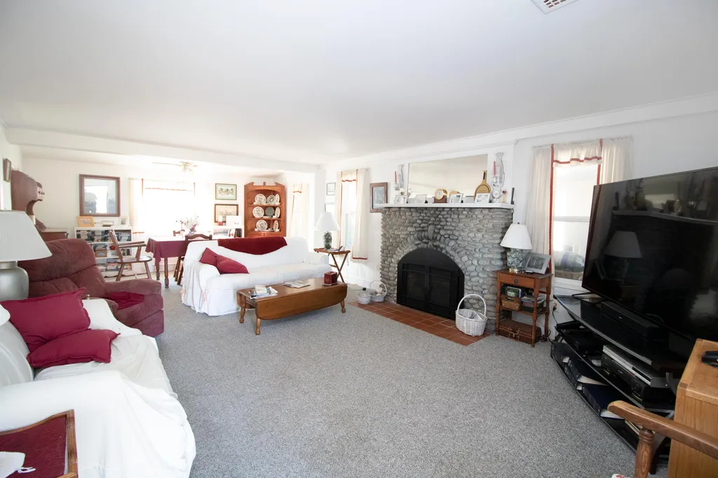 1252 Ocean Boulevard Rye NH 03870