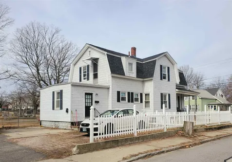 122 W Hollis Street Nashua NH 03060