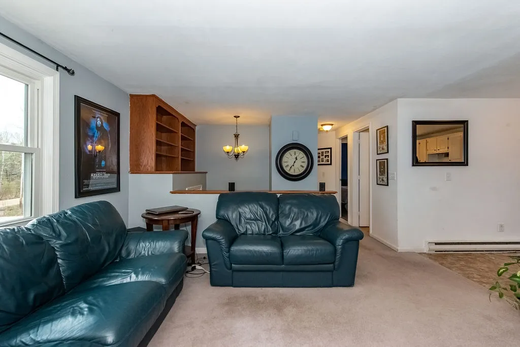 1 Norton Pond Road Raymond NH 03077
