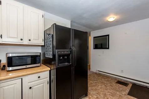 1 Norton Pond Road Raymond NH 03077