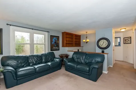 1 Norton Pond Road Raymond NH 03077