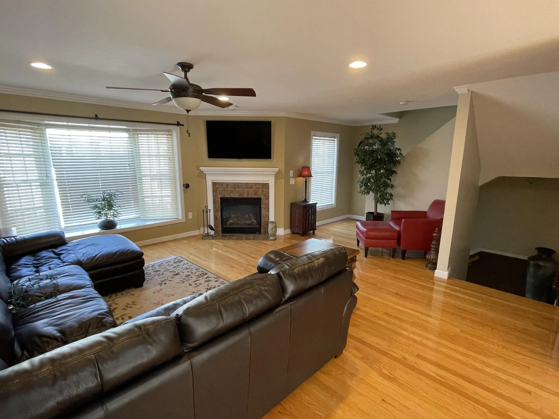 9a Canterberry Court Hudson NH 03051