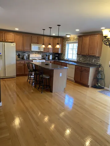 9a Canterberry Court Hudson NH 03051