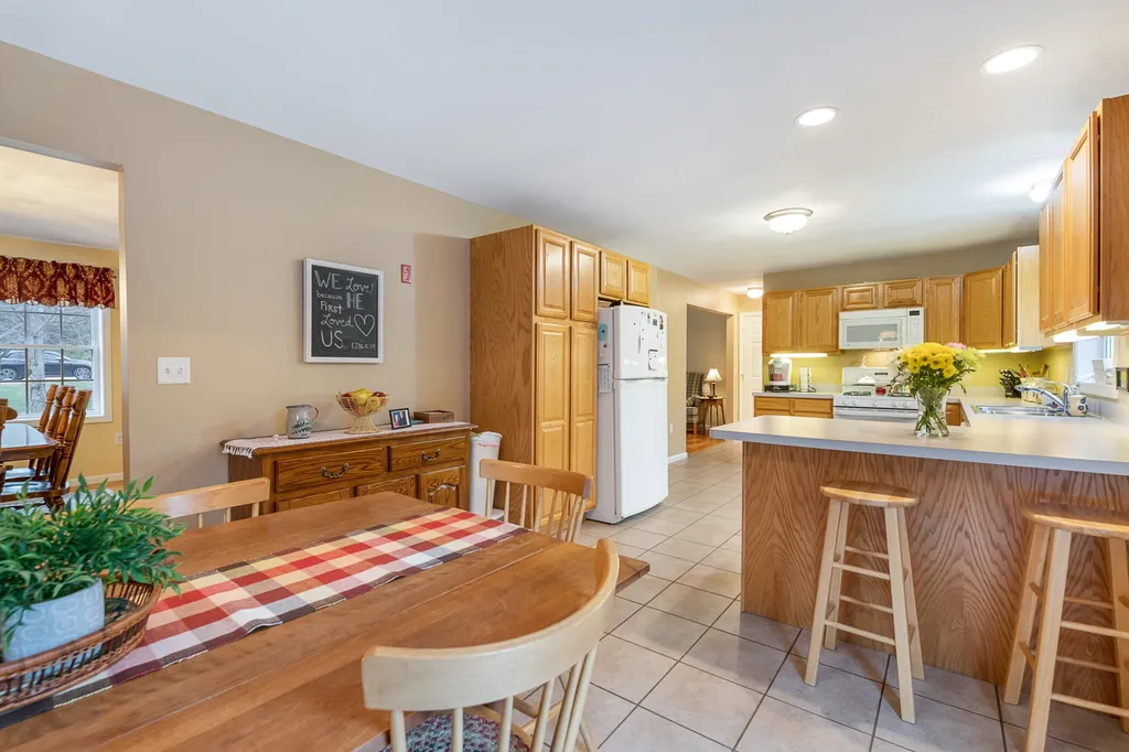 35 Ledgewood Road Wilton NH 03086