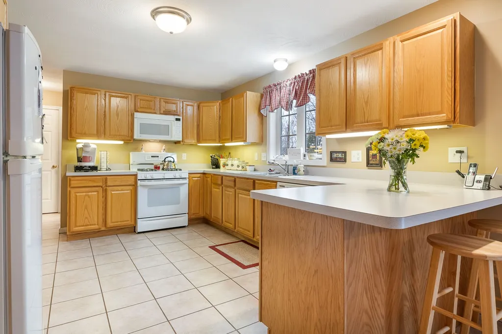 35 Ledgewood Road Wilton NH 03086