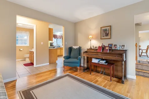 35 Ledgewood Road Wilton NH 03086
