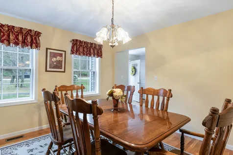 35 Ledgewood Road Wilton NH 03086