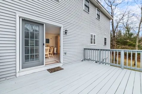 35 Ledgewood Road Wilton NH 03086
