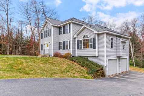 35 Ledgewood Road Wilton NH 03086