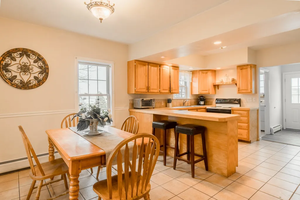 2850 Hinesburg Road Charlotte VT 05445