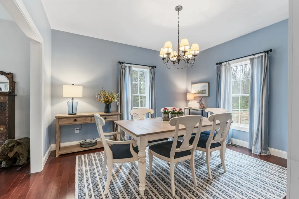 26 Treadwell Lane Peterborough NH 03458