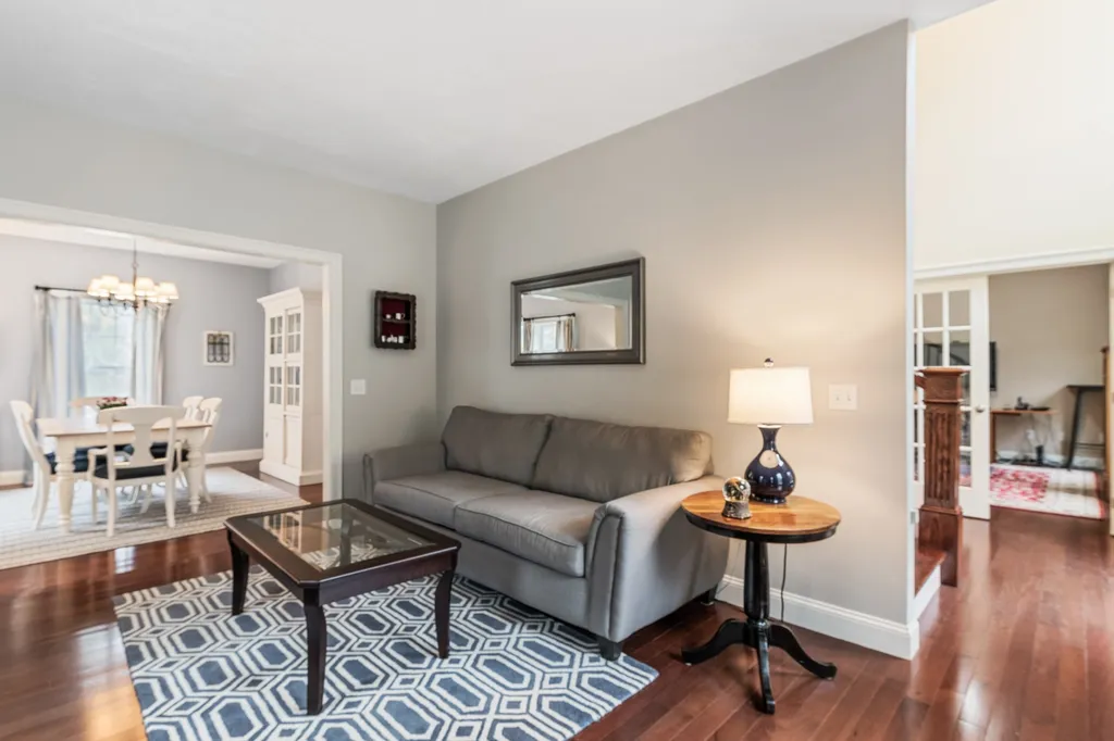 26 Treadwell Lane Peterborough NH 03458