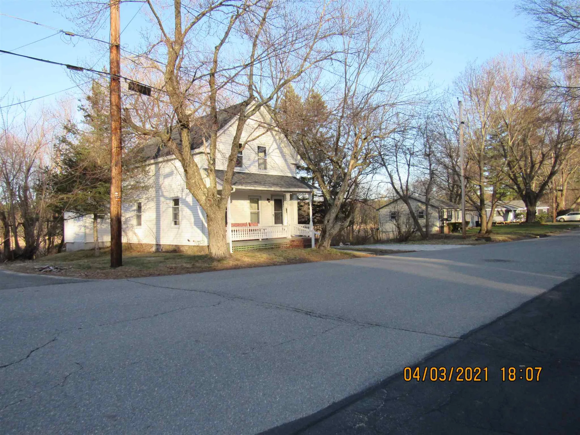 14 Fenway Street Derry NH 03038
