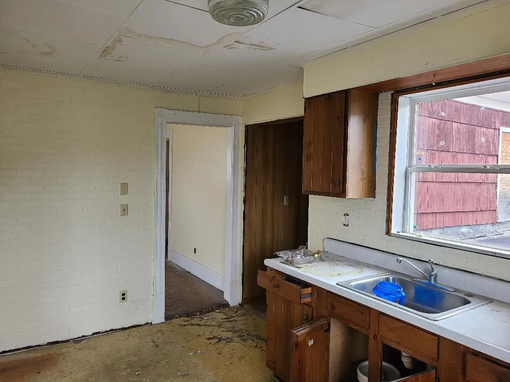 570 Goebel Street Berlin NH 03570