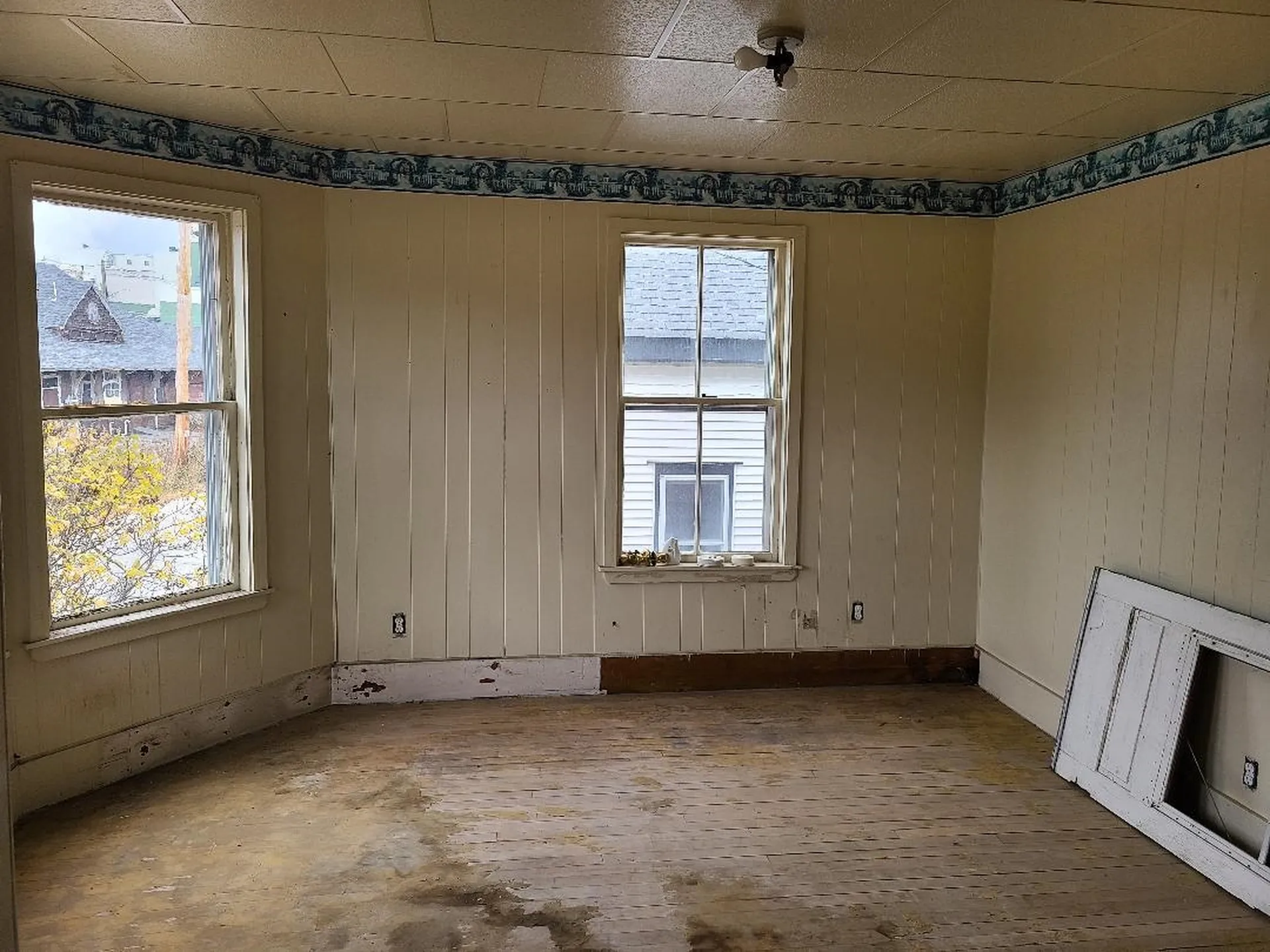 570 Goebel Street Berlin NH 03570