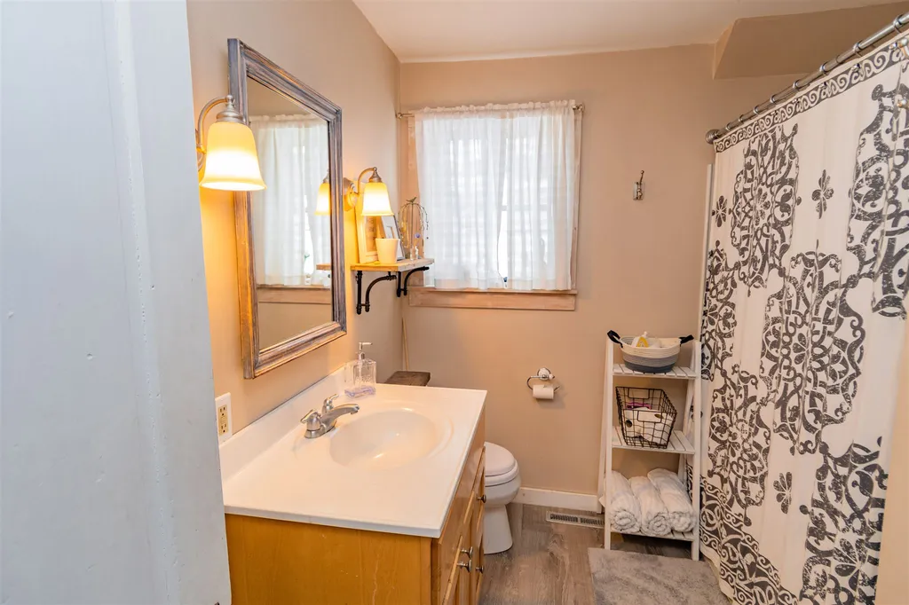 65 Richardson Road Barre Town VT 05641