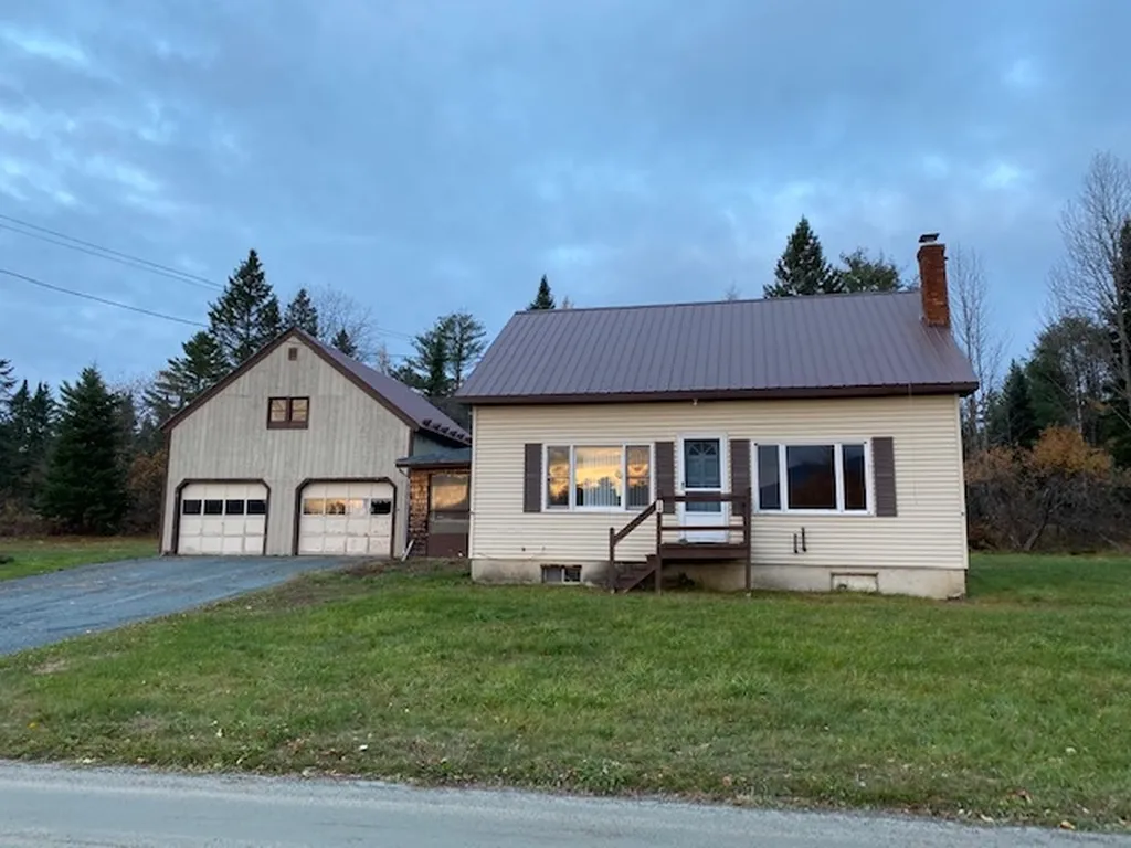 24 Turnpike Road Jefferson NH 03583