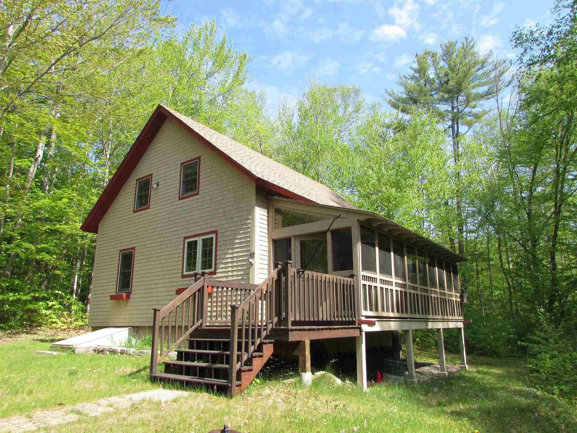 92 Stewart Drive Rumney NH 03266