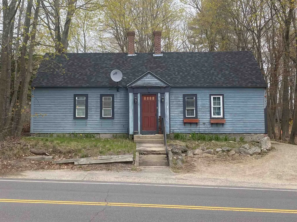 624 South Main Street Wolfeboro NH 03894