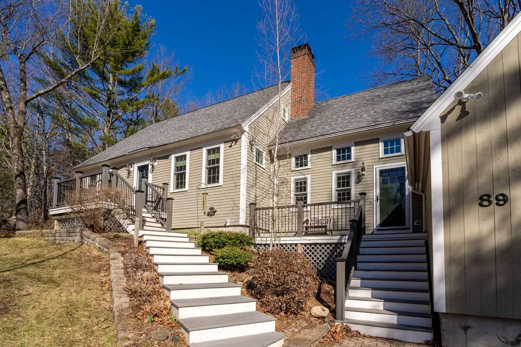89 Packers Falls Road Durham NH 03824