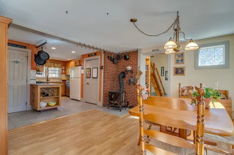 89 Packers Falls Road Durham NH 03824