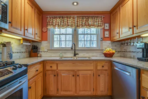 89 Packers Falls Road Durham NH 03824