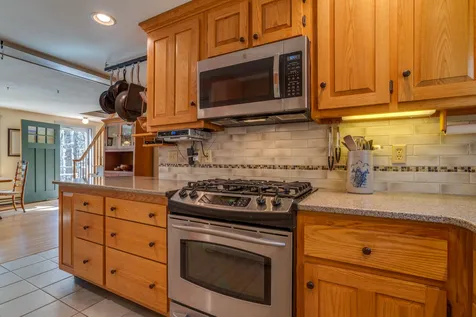 89 Packers Falls Road Durham NH 03824