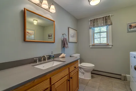 89 Packers Falls Road Durham NH 03824