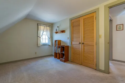 89 Packers Falls Road Durham NH 03824