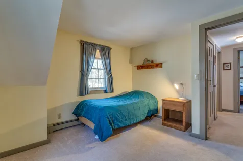 89 Packers Falls Road Durham NH 03824