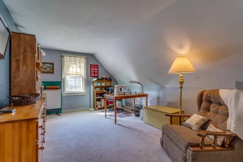 89 Packers Falls Road Durham NH 03824