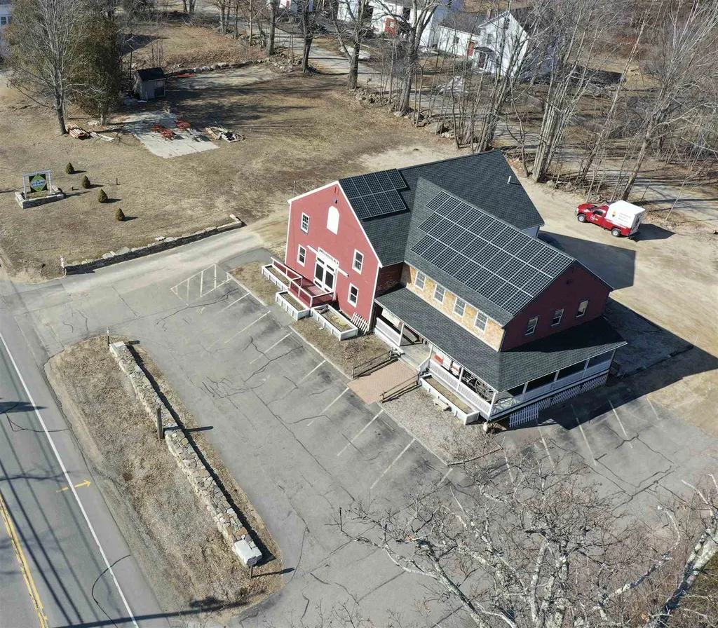284 1st Nh Turnpike Northwood NH 03261