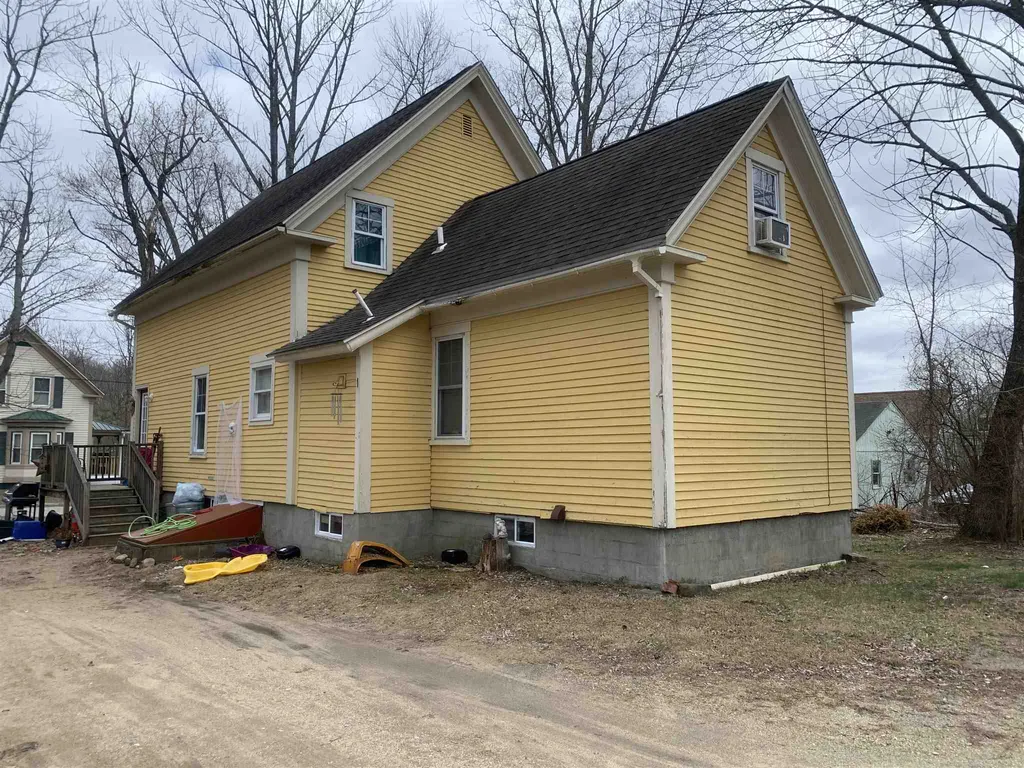 484 White Mountain Highway Milton NH 03851